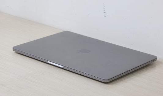 2020 MacBook Pro - 13" Retina Display, M1 Processor, 8GB Ram, 256GB Storage