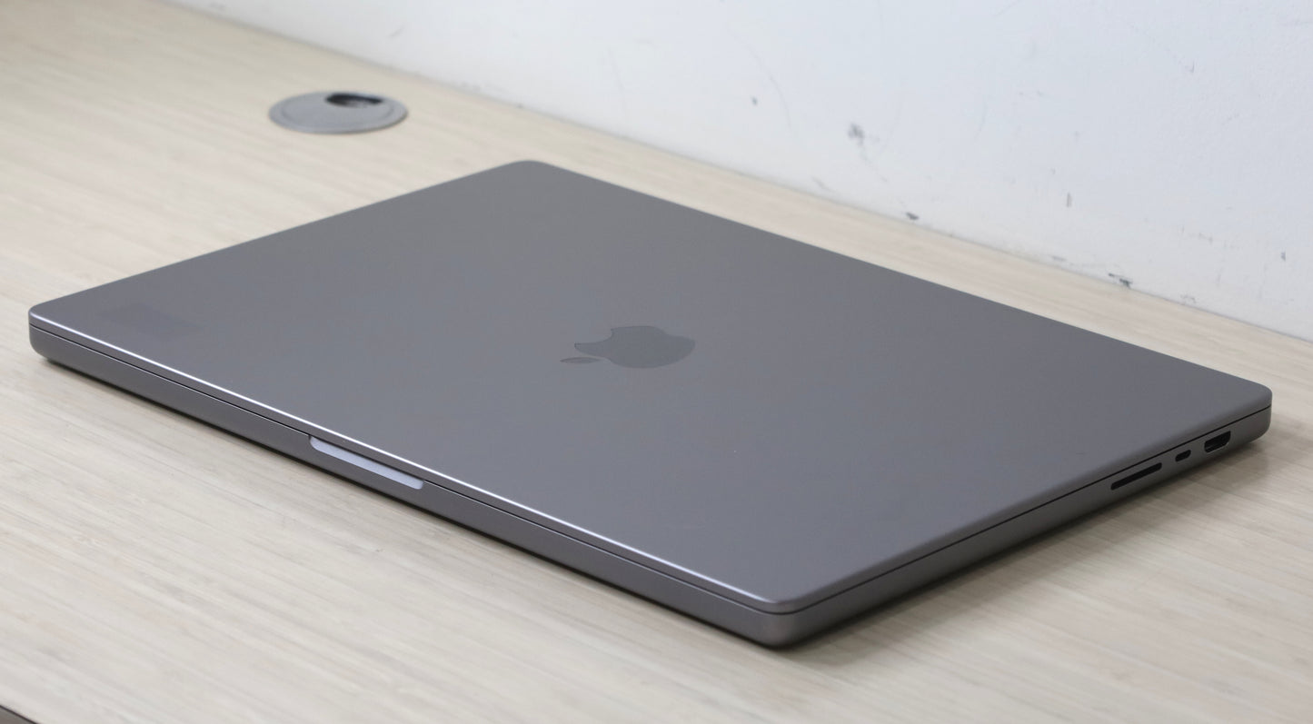 2021 MacBook Pro - 16" Retina Display, M1 Pro Processor, 16GB, 512GB SSD