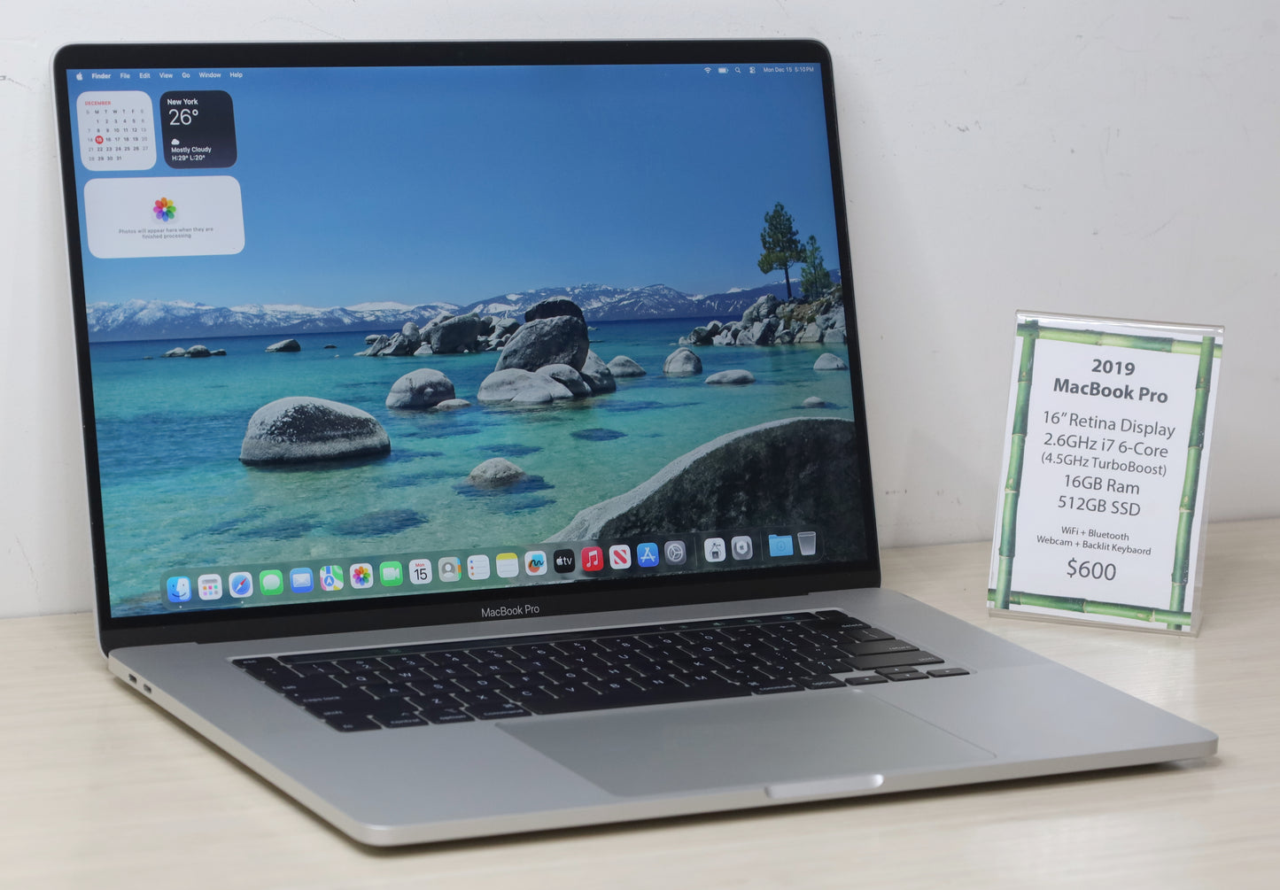 2019 MacBook Pro- 16" Screen, 2.6GHz i7, 16GB Ram, 512GB SSD