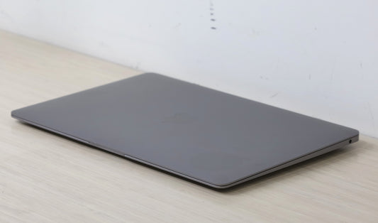 2020 MacBook Air- 13" Screen, M1 Processor, 16GB Ram, 256GB SSD