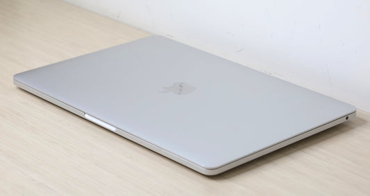 2020 MacBook Pro - 13" Retina Display, 1.4GHz i5, 8GB Ram, 256GB Storage