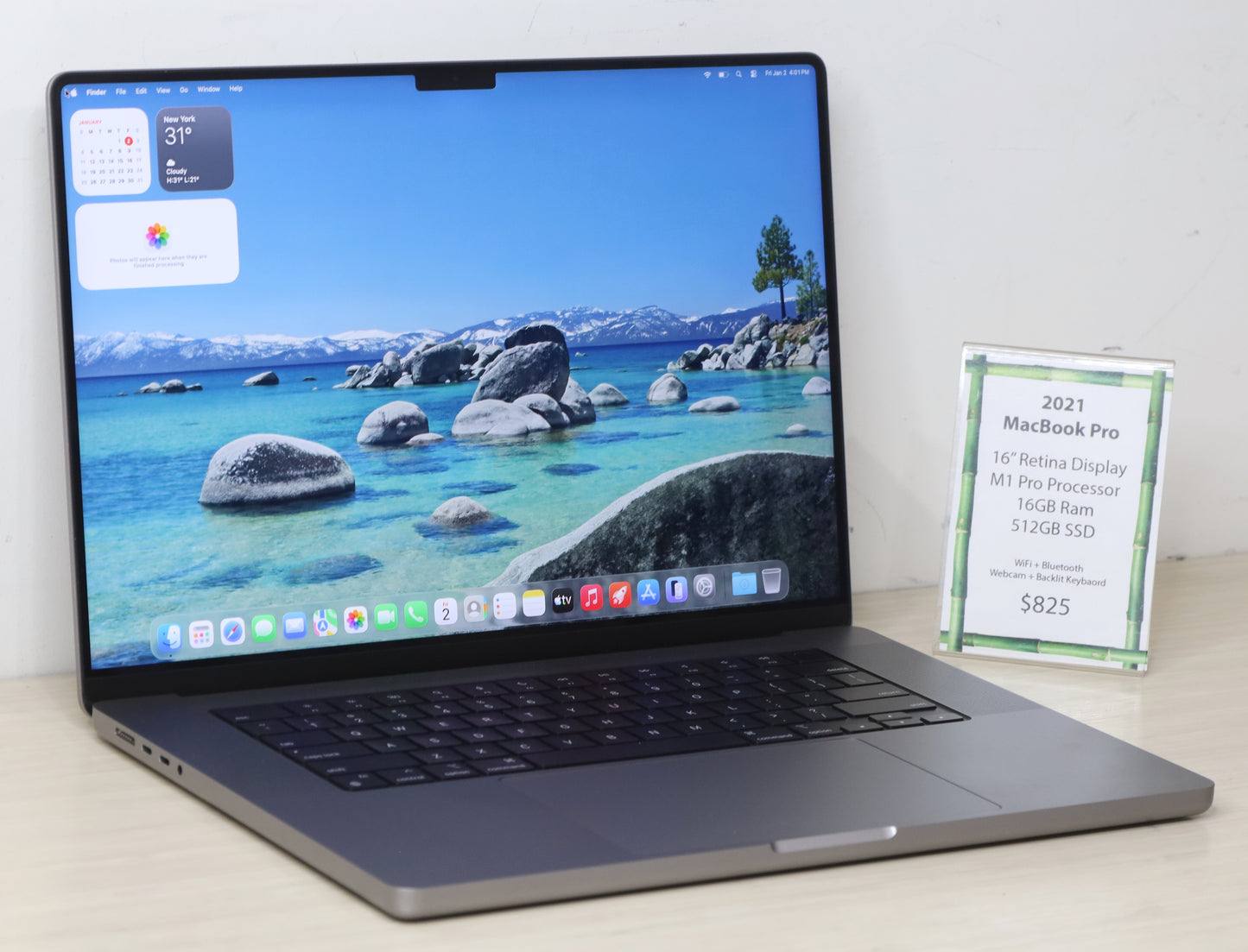 2021 MacBook Pro- 16" Screen, M1 Pro Processor, 16GB Ram, 512GB SSD