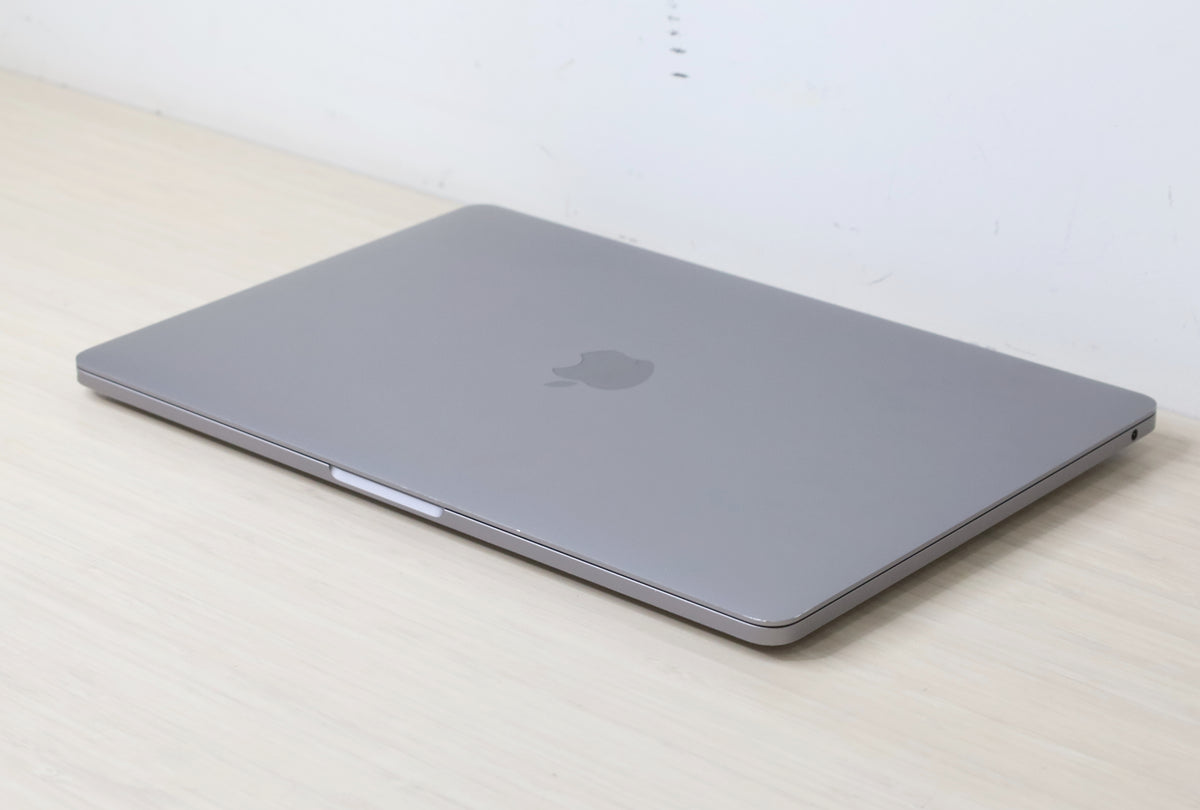 2022 MacBook Pro - 13" Retina Display, M2 Processor, 16GB Ram, 500GB Storage
