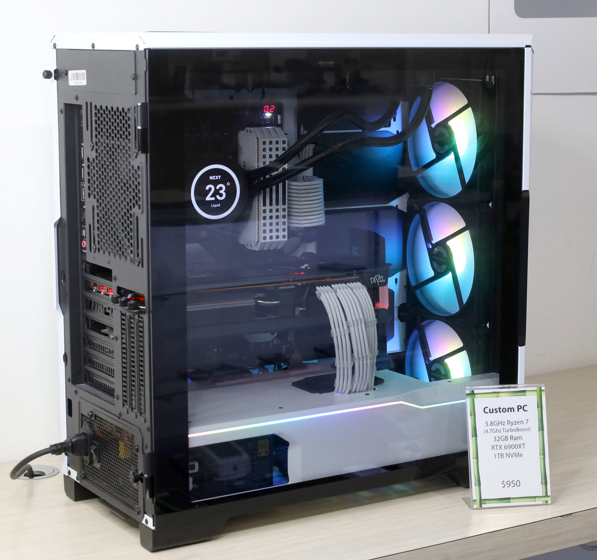 Custom PC - 2.8GHz Ryzen 7, 32GB Ram, Radeon 6900XT, 1TB NVMe SSD