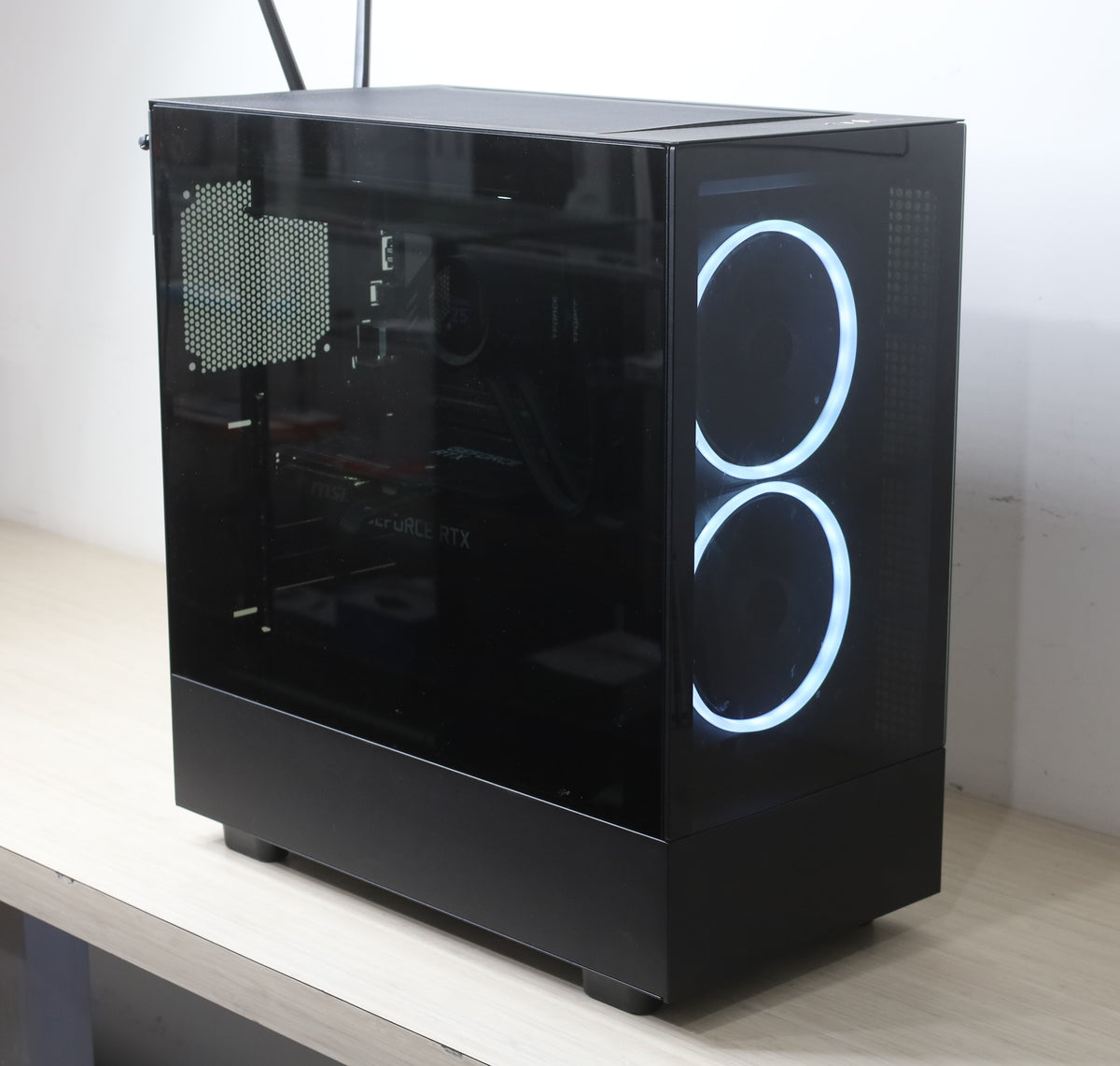 Gaming Computer - 2.5Ghz i5, 16GB Ram, RTX 3050, 512GB Storage