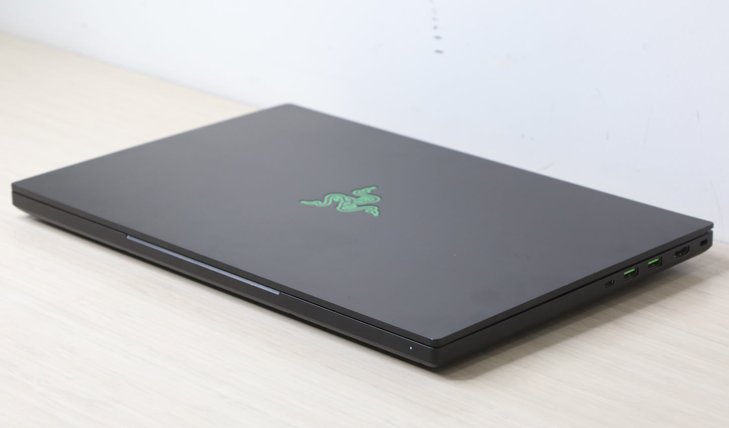 Razer Blade 15- 15.6" Screen, 2.6GHz i7, GTX 1660Ti, 16GB Ram, 256GB SSD